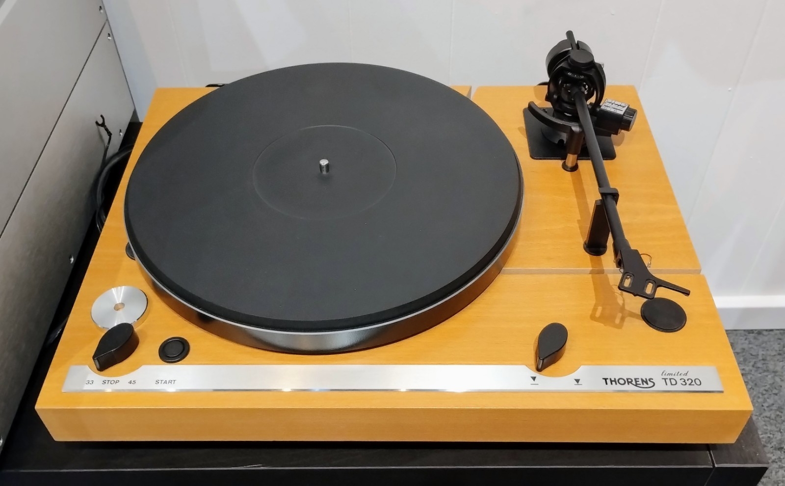Thorens TD320 Limited Audiocompagniet |